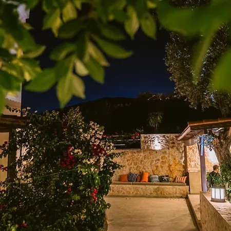 Guest house Lalaland есо Retreat Kalkan